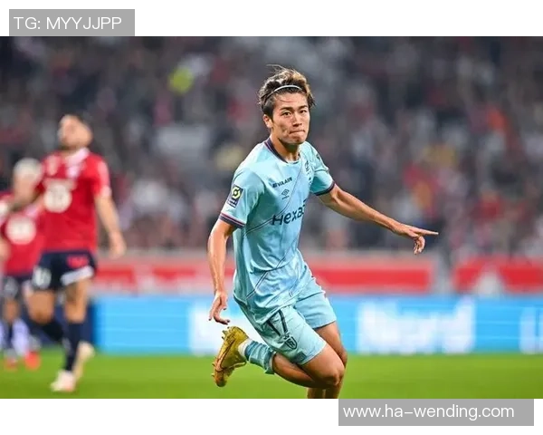 日本男足中场中村敬斗悲愤发声！其在“法国当地遭盯梢打扰”4个月